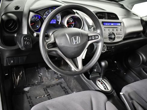 Used 2011 Honda Fit image 16