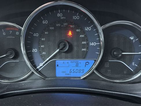 Used 2015 Toyota Corolla LE image 23