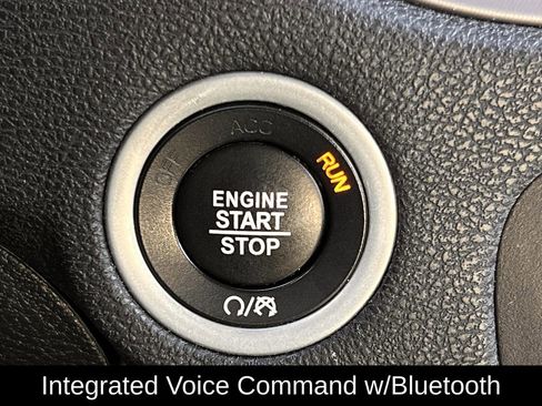 Used 2023 Dodge Charger SXT image 23