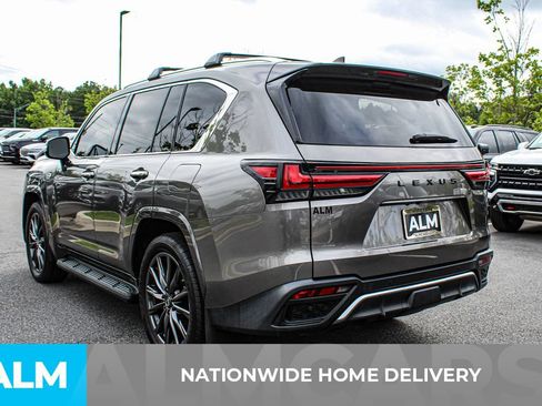 Used 2023 Lexus LX 600 F Sport w/ Accessory Package (Z1) AWD/4WD image 4