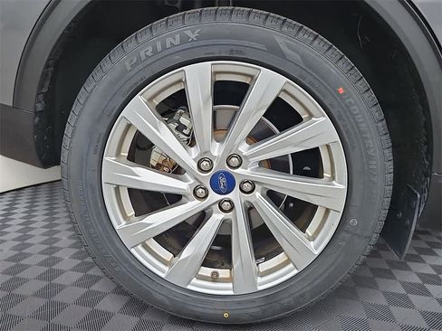 Used 2021 Ford Escape Titanium w/ Titanium Elite Package image 6