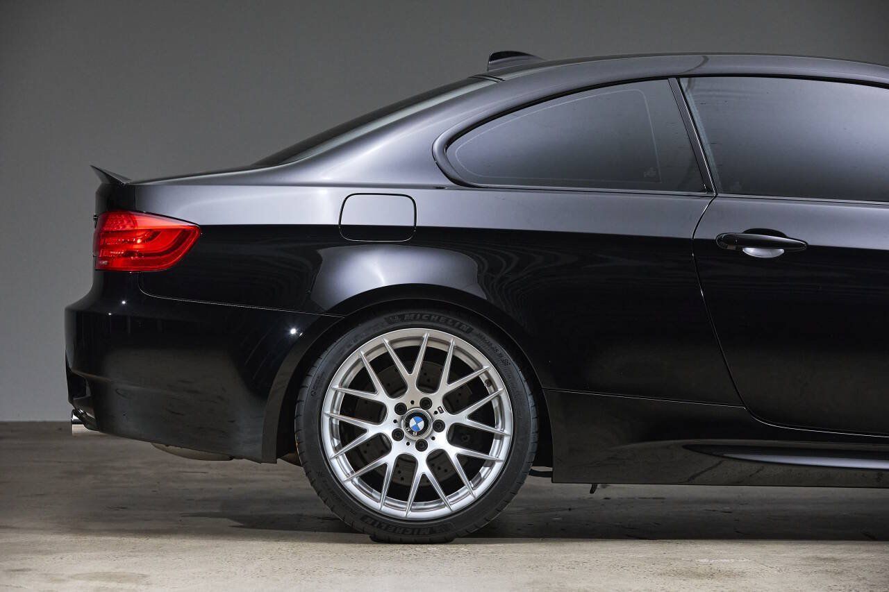 Used 2011 BMW M3 Coupe RWD image 28