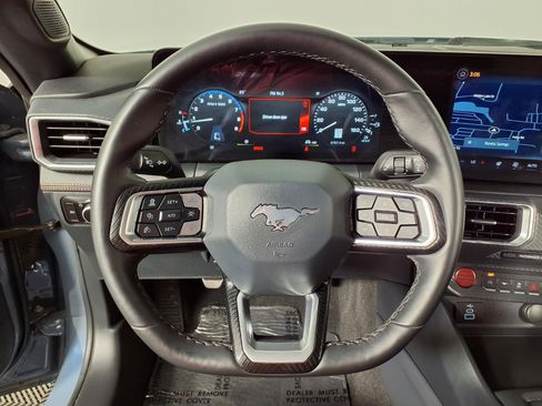 Used 2025 Ford Mustang GT Premium RWD image 23