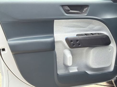 New 2026 Ford Maverick XLT image 11