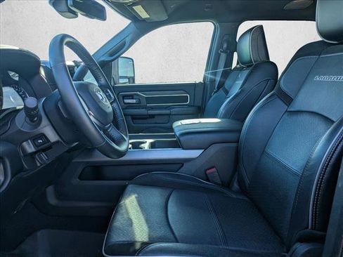 Used 2024 RAM 2500 Laramie w/ Sport Appearance Package image 10