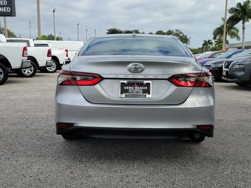 Used 2023 Toyota Camry LE image 5