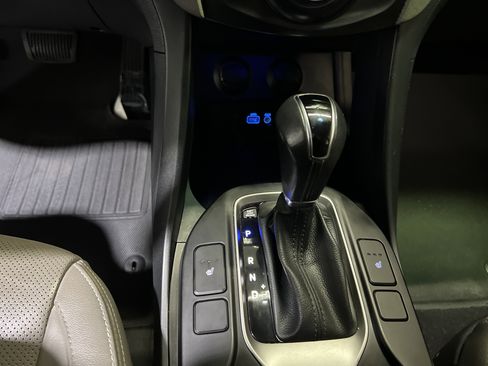 Used 2017 Hyundai Santa Fe Limited w/ Cargo Package image 22