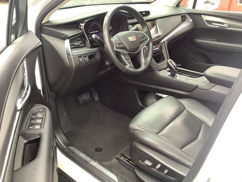 Used 2019 Cadillac XT5 Luxury FWD image 11