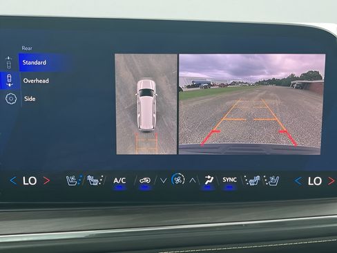 New 2026 Chevrolet Suburban Premier RWD image 28