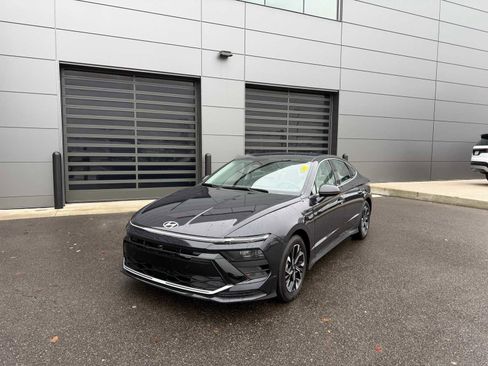 Used 2024 Hyundai Sonata SEL image 1