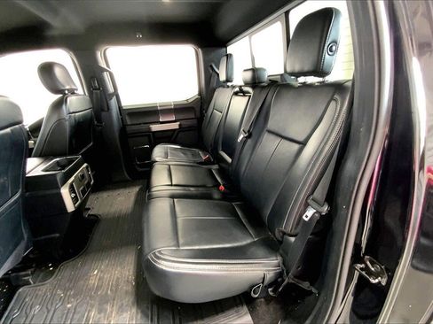 Used 2019 Ford F150 Lariat image 24