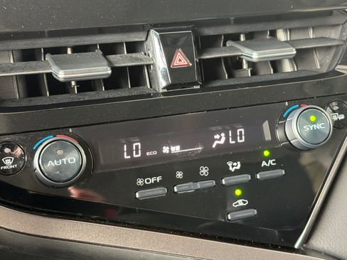 Certified 2023 Toyota Camry SE image 24