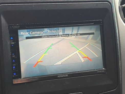 Used 2014 Ford F150 XLT w/ XLT Chrome Package RWD image 31