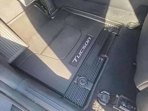 Used 2025 Hyundai Tucson SEL image 17