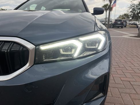 Certified 2025 BMW 330i Sedan image 6