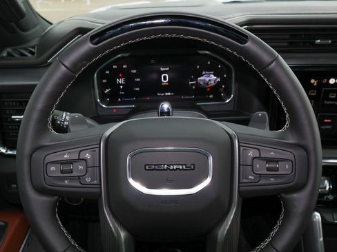 New 2026 GMC Sierra 1500 Denali Ultimate w/ LPO, Black Badging Package AWD/4WD image 18