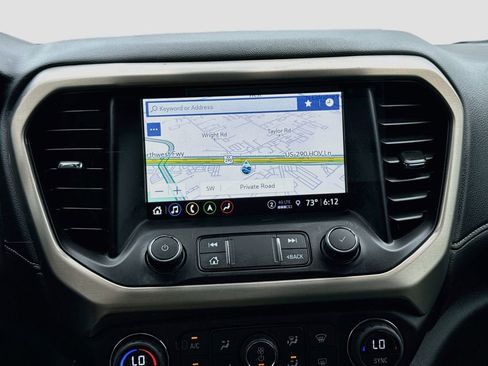 Used 2023 GMC Acadia Denali w/ Denali Ultimate Package FWD image 13