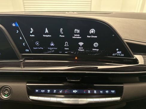 Used 2021 Cadillac Escalade Sport w/ LPO, Illumination Package image 23