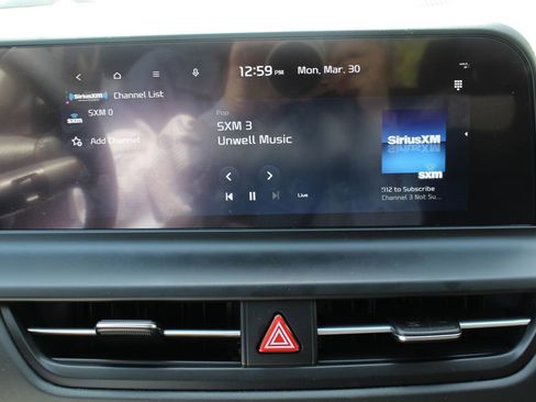 Certified 2025 Kia Seltos EX w/ EX Sunroof Package image 21