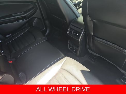 Used 2021 Ford Edge SEL w/ Convenience Package AWD/4WD image 12