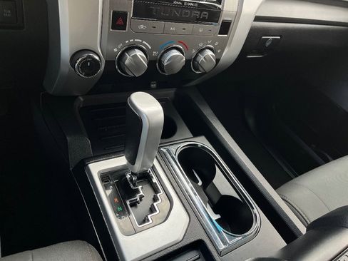 Used 2015 Toyota Tundra SR5 w/ SR5 Upgrade Package image 16