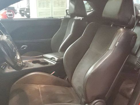 Used 2023 Dodge Challenger GT w/ Plus Package image 17