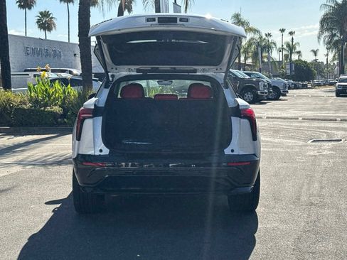 Used 2024 Chevrolet Blazer EV RS AWD/4WD image 18