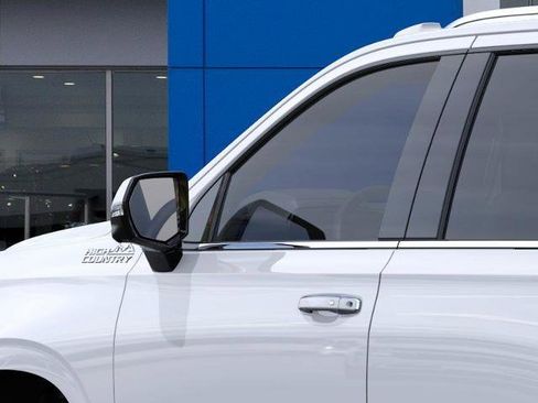 New 2026 Chevrolet Tahoe High Country image 12