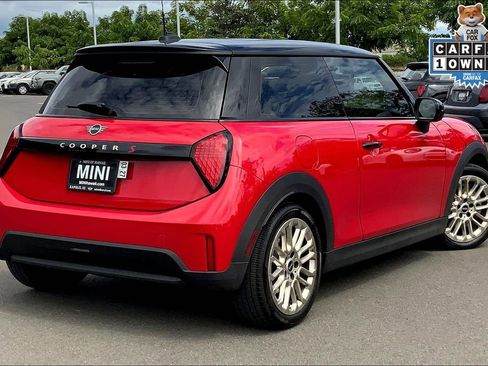 Used 2025 MINI Cooper S image 11