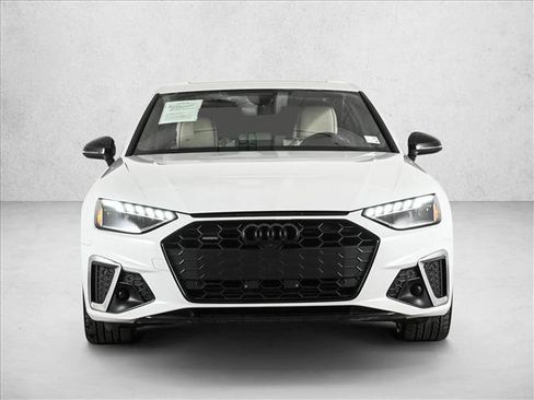 Used 2022 Audi A4 2.0T Premium Plus w/ Premium Plus Package image 2