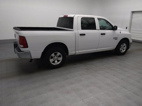 Used 2022 RAM 1500 Classic SLT RWD image 10