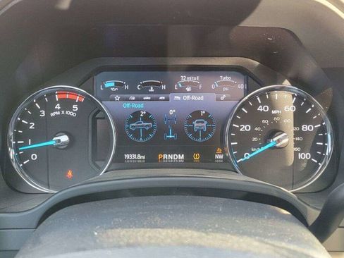 Used 2021 Ford F350 Lariat AWD/4WD image 29