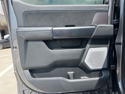 New 2025 Ford F150 Platinum w/ Equipment Group 702A High image 12