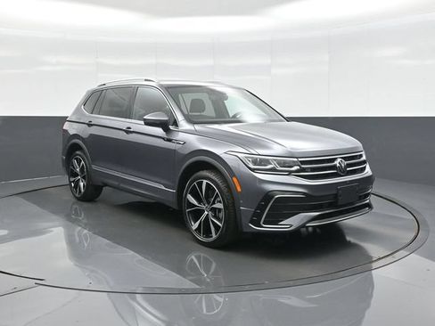 Used 2023 Volkswagen Tiguan SEL R-Line AWD/4WD image 1