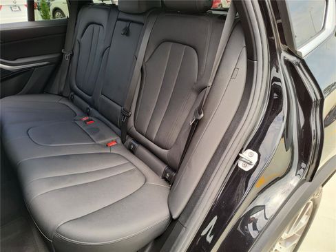 Used 2019 BMW X5 xDrive40i w/ Premium Package 2 image 28