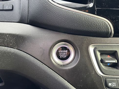 Used 2024 Honda Passport TrailSport image 9