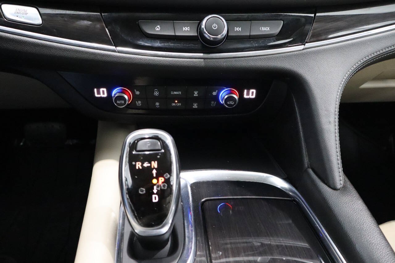 Used 2018 Buick Enclave Premium FWD image 25