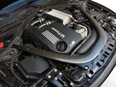 Used 2020 BMW M4 Coupe w/ M Driver's Package image 56