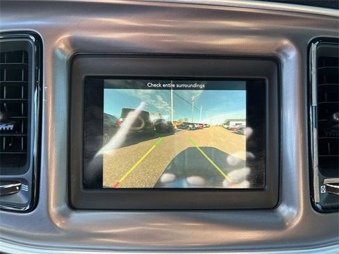 Used 2021 Dodge Challenger R/T image 17