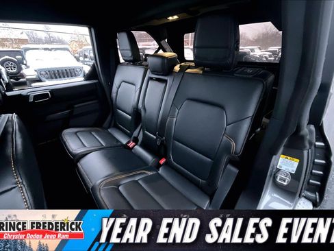 Used 2024 Ford Bronco Badlands image 21