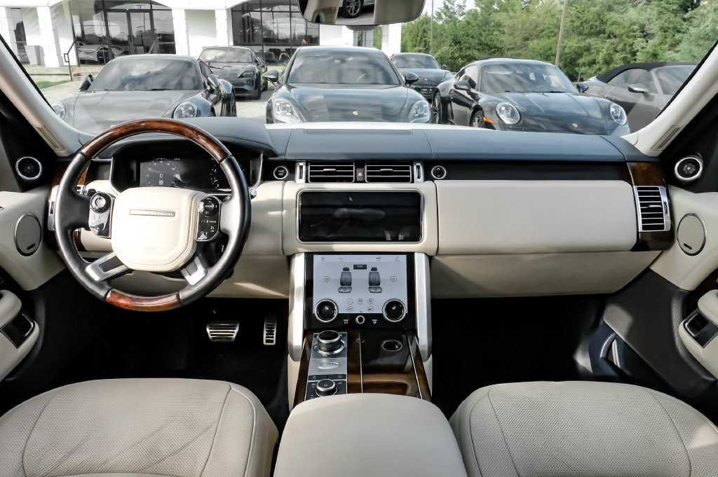 Used 2021 Land Rover Range Rover P525 Westminster Edition LWB AWD/4WD image 12