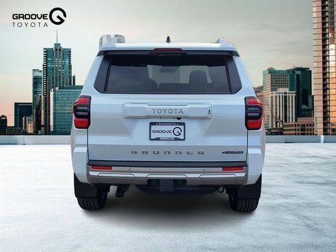 Used 2025 Toyota 4Runner Limited image 5