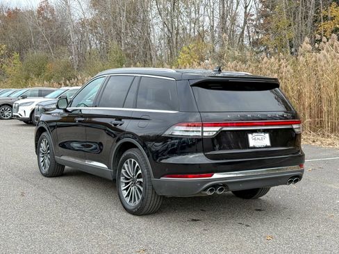 Used 2023 Lincoln Aviator Reserve w/ Equipment Group 201A image 4