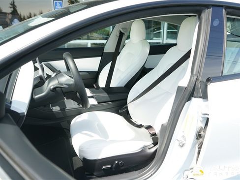 Used 2021 Tesla Model 3 Performance AWD/4WD image 15