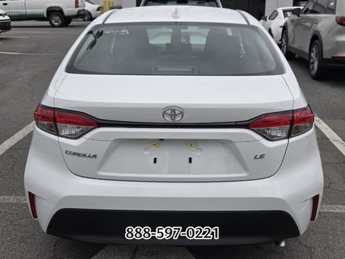 Used 2026 Toyota Corolla LE FWD image 6