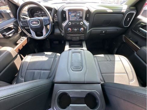 Used 2020 GMC Sierra 1500 Elevation w/ Elevation Value Package AWD/4WD image 21