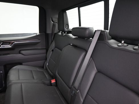 Used 2024 GMC Sierra 1500 SLT w/ SLT Premium Plus Package image 18