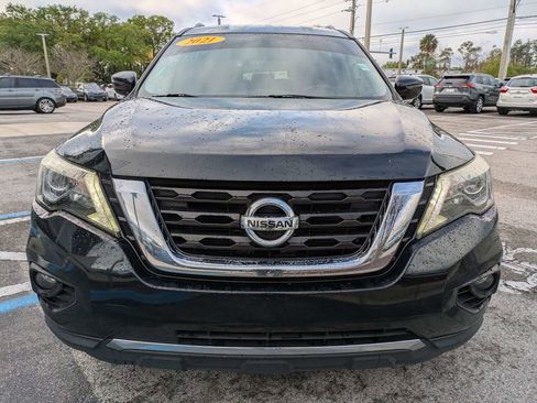 Used 2020 Nissan Pathfinder SV FWD image 9