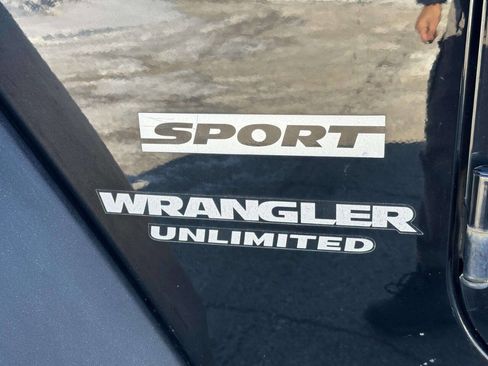 Used 2014 Jeep Wrangler Unlimited Sport w/ Quick Order Package 24S image 9
