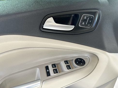 Used 2017 Ford Escape Titanium w/ Equipment Group 301A image 10